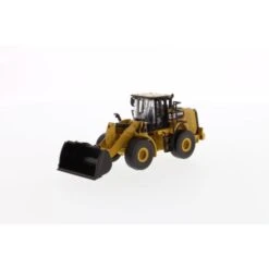 Diecast Masters Cat 950M Wheel Loader, 1:64
