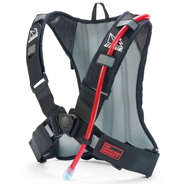 USWE Outlander™ 2 Hydration Pack, 1.5L 2 USWE Outlander™ 2 Hydration Pack, 1.5L - Image 2